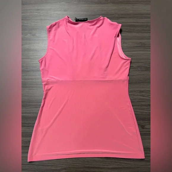 The Limited Pink Sleeveless Blouse Size M NWT - Picture 5 of 5